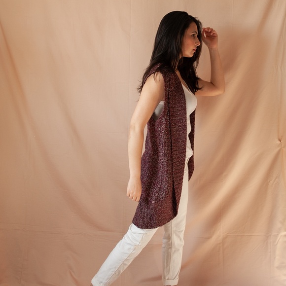 Cozy knitted vest - Picture 2 of 2
